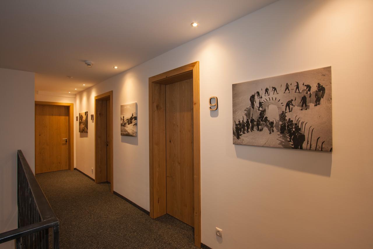 Haus Sattelblick Hotel Sankt Anton am Arlberg Exterior foto