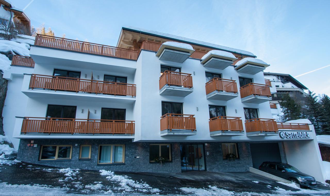 Haus Sattelblick Hotel Sankt Anton am Arlberg Exterior foto