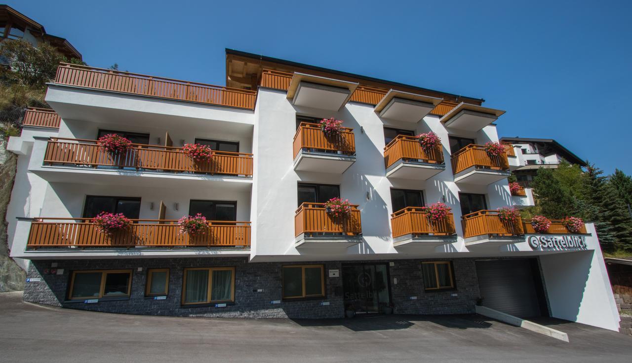 Haus Sattelblick Hotel Sankt Anton am Arlberg Exterior foto